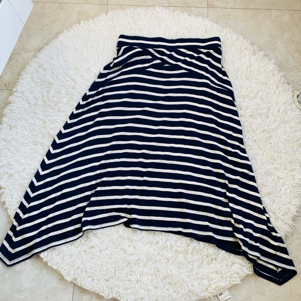 NAVY & WHITE INC International Concepts Striped Asymmetrical Skirt Large Stretch